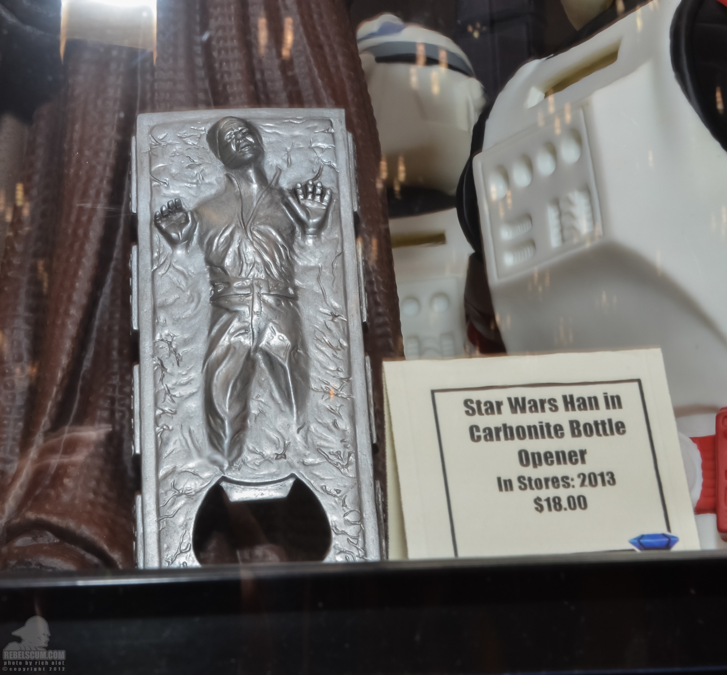 Diamond_Select_Toys_Star_Wars_NYCC-03.jpg