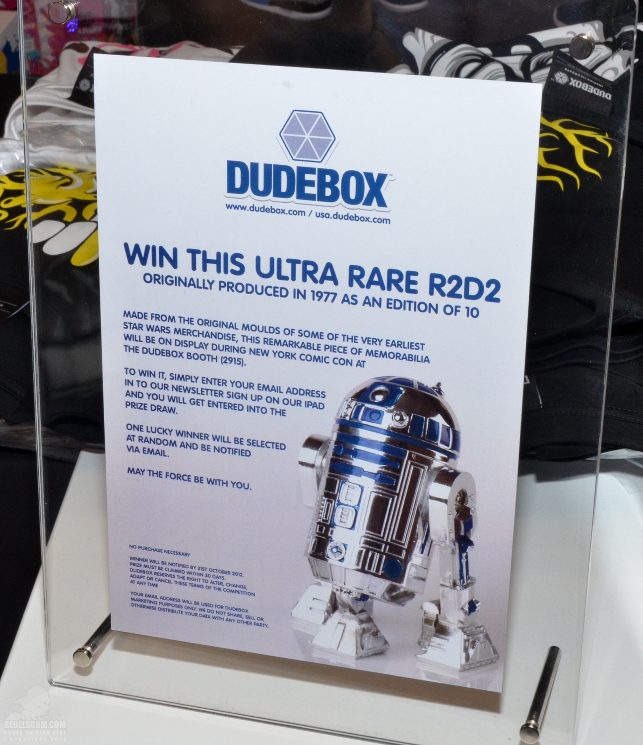 Dudebox_R2-D2_NYCC-03.jpg