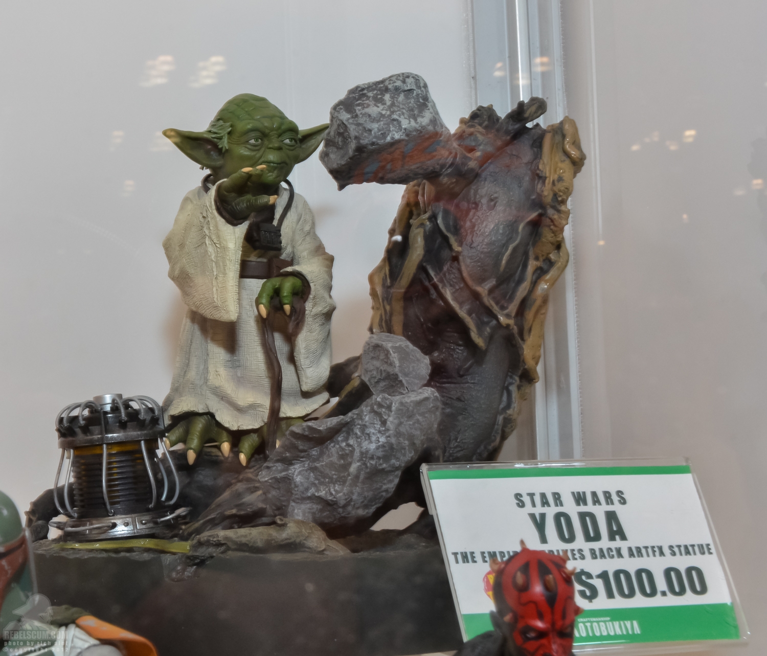 Kotobukiya_Star_Wars_NYCC-02.jpg