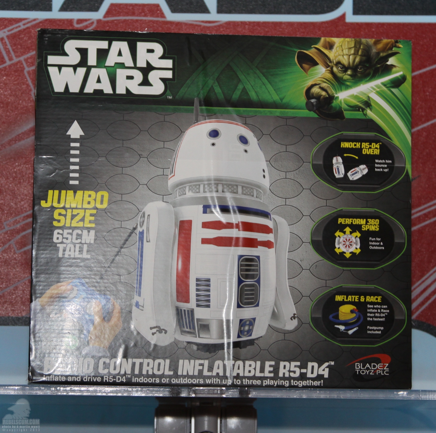 2013_International_Toy_Fair_Bladez_Toyz_PLC-05.jpg