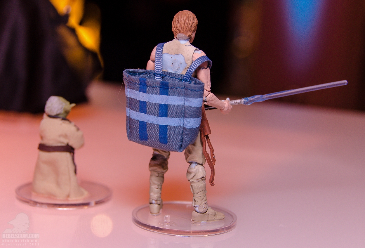 NYCC-2013-Black-Series-Hasbro-Party-012.jpg