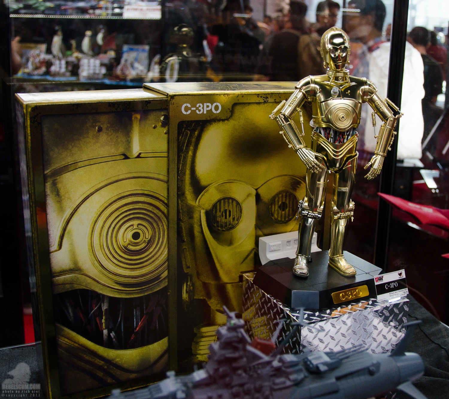 Tamashii-C3P0-01.JPG