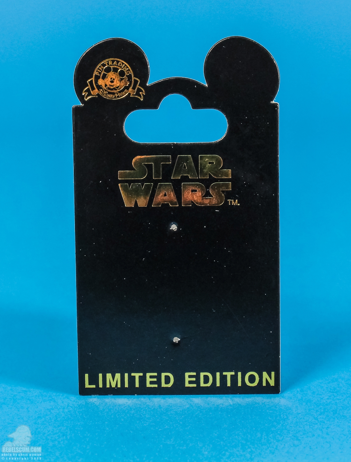 Disney_Pins_Star_Wars_Day_May_The_Fourth_Be_With_You-05.jpg