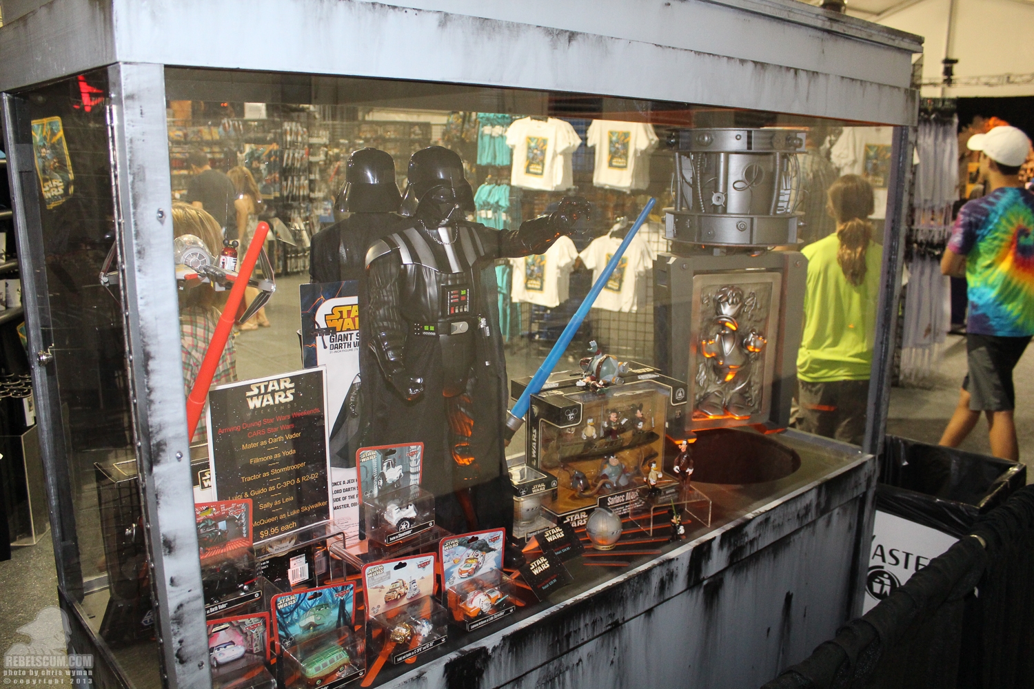 Star_Wars_Weekend_Darths_Mall_May_24_2013-009.jpg