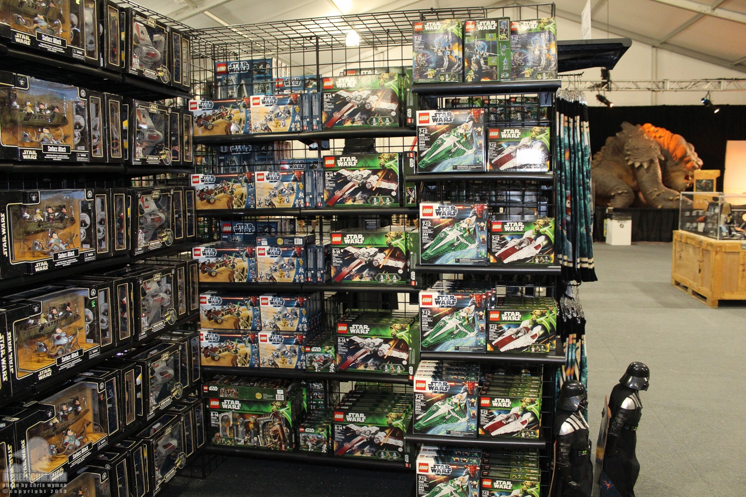 Star_Wars_Weekend_Darths_Mall_May_24_2013-047.jpg