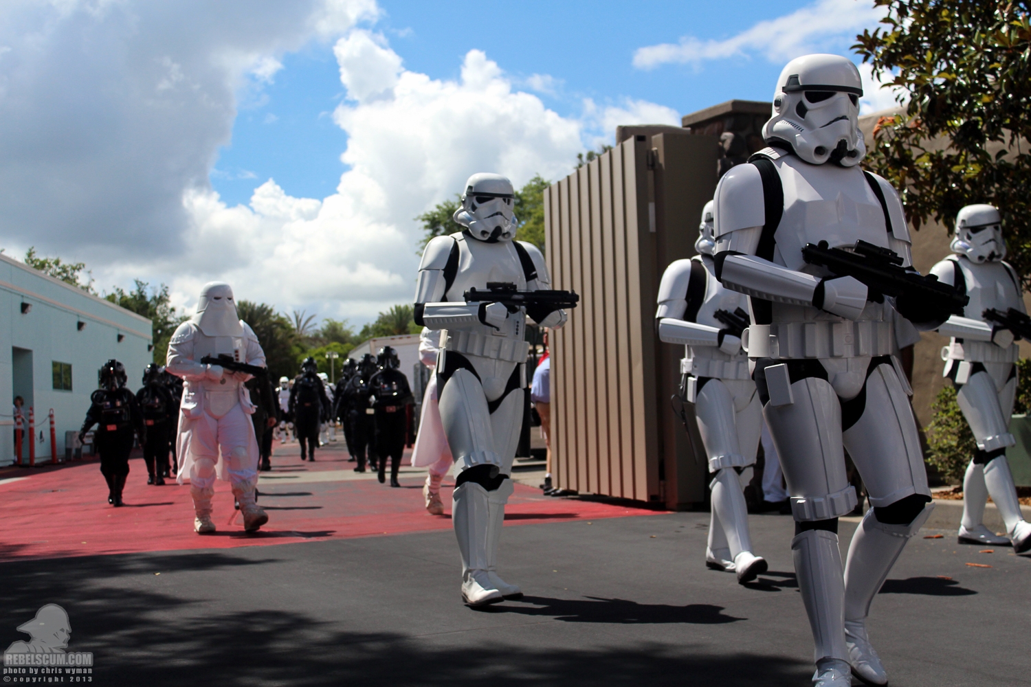 Star_Wars_Weekends_3_Parade-012.jpg