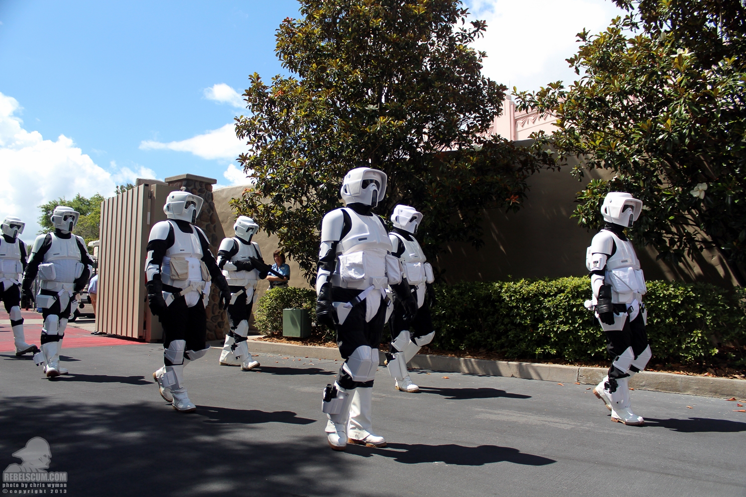 Star_Wars_Weekends_3_Parade-017.jpg