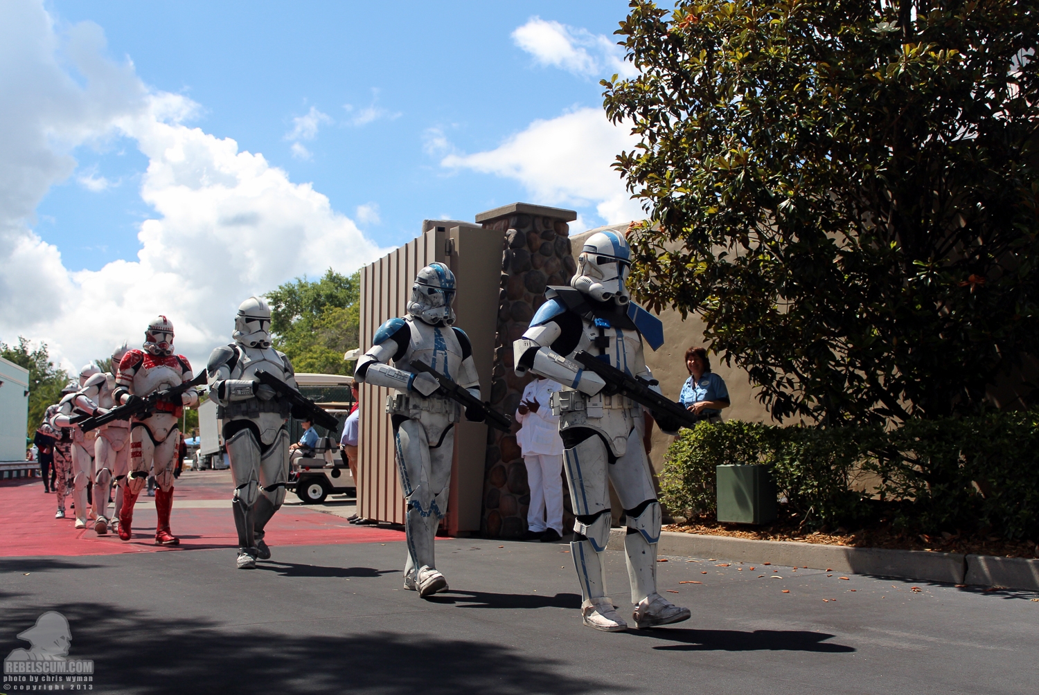 Star_Wars_Weekends_3_Parade-023.jpg