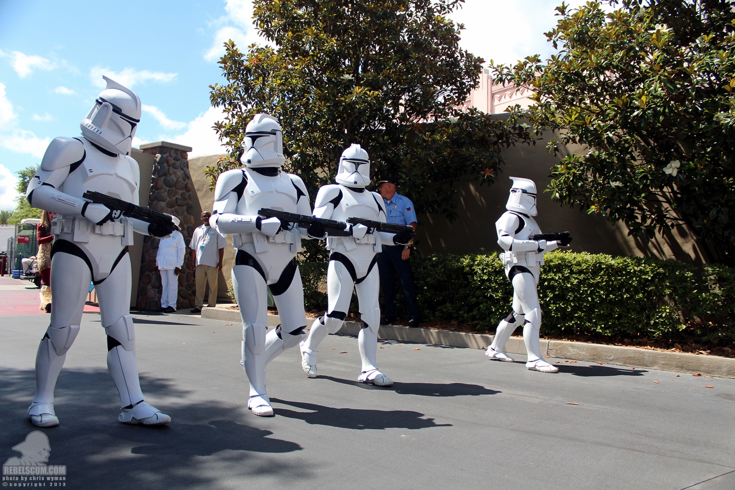 Star_Wars_Weekends_3_Parade-037.jpg