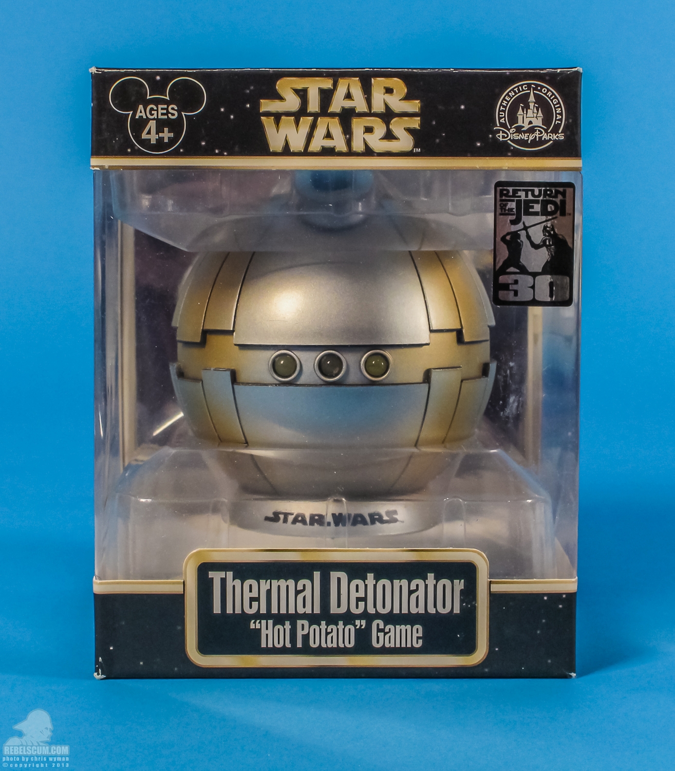 Thermal_Detonator_Hot_Potato_Game_Disney_Parks-16.jpg