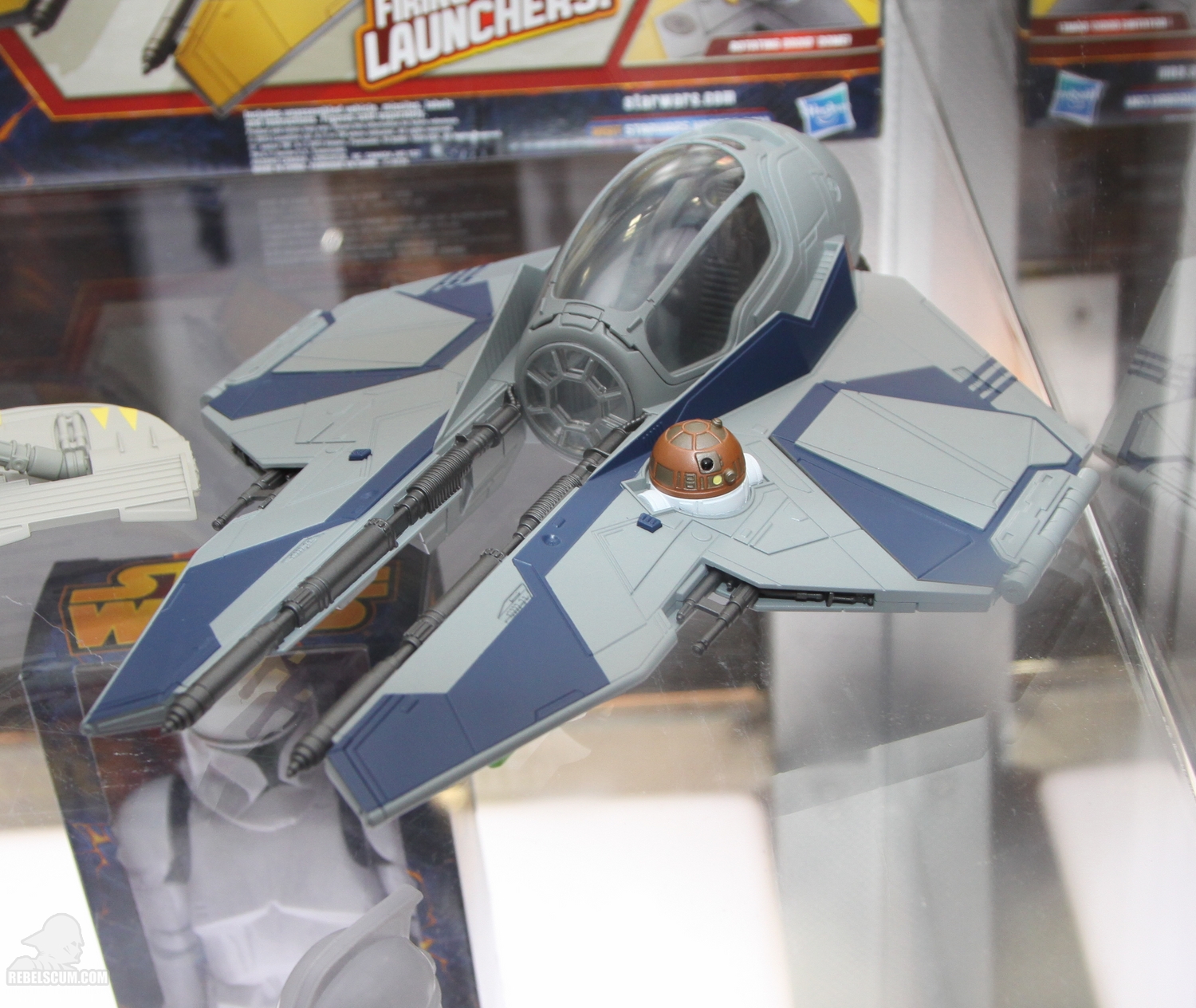 SDCC_2013_Hasbro_Black_Series_Saga_Legends_Mission_Series_Friday-043.jpg