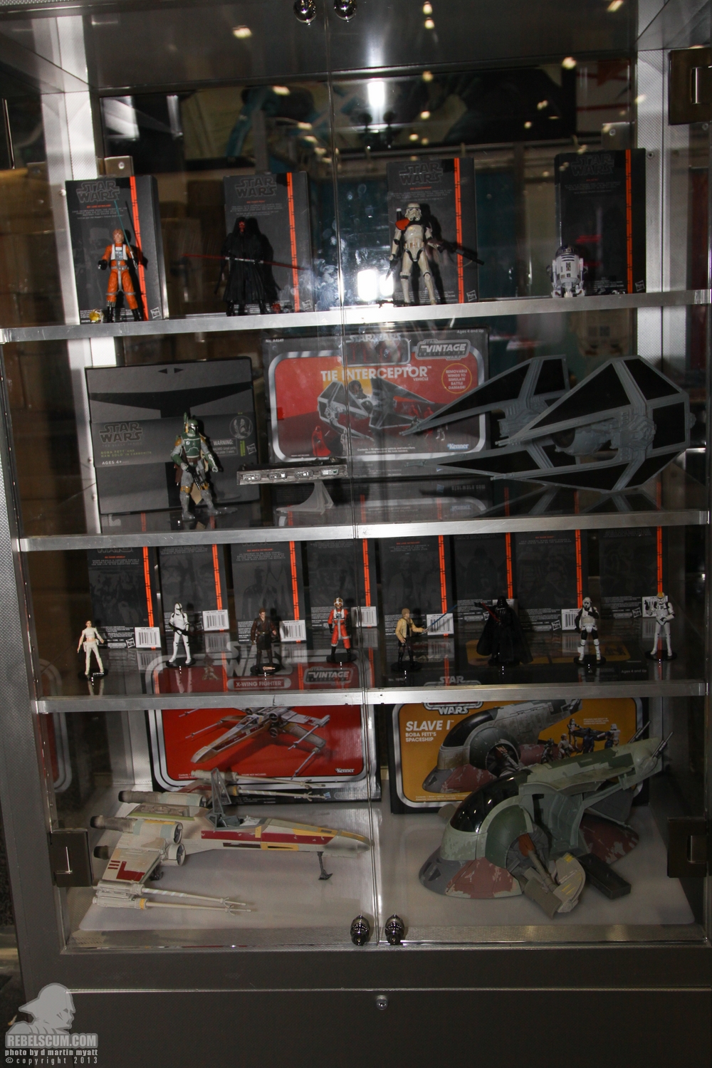 SDCC_2013_Hasbro_San_Diego_Comic-con_Star_Wars_Tuesday-001.jpg