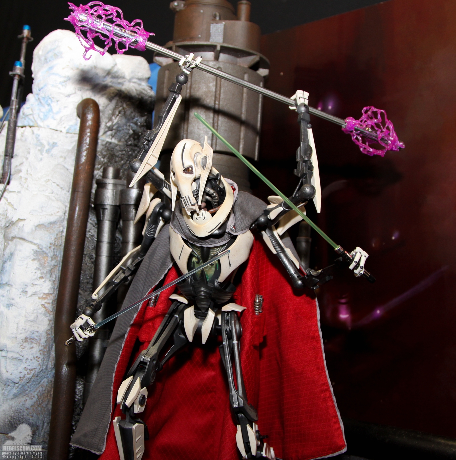 SDCC_2013_Sideshow_Collectibles_Star_Wars_Wed-036.jpg
