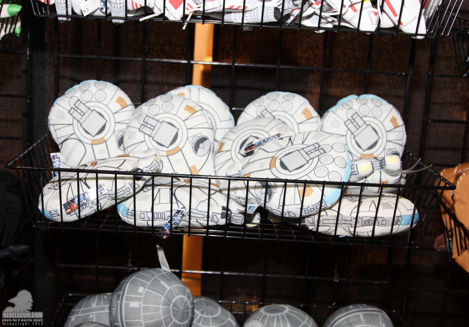 SDCC_2013_Star_Wars_Pavillion_Saturday-024.jpg