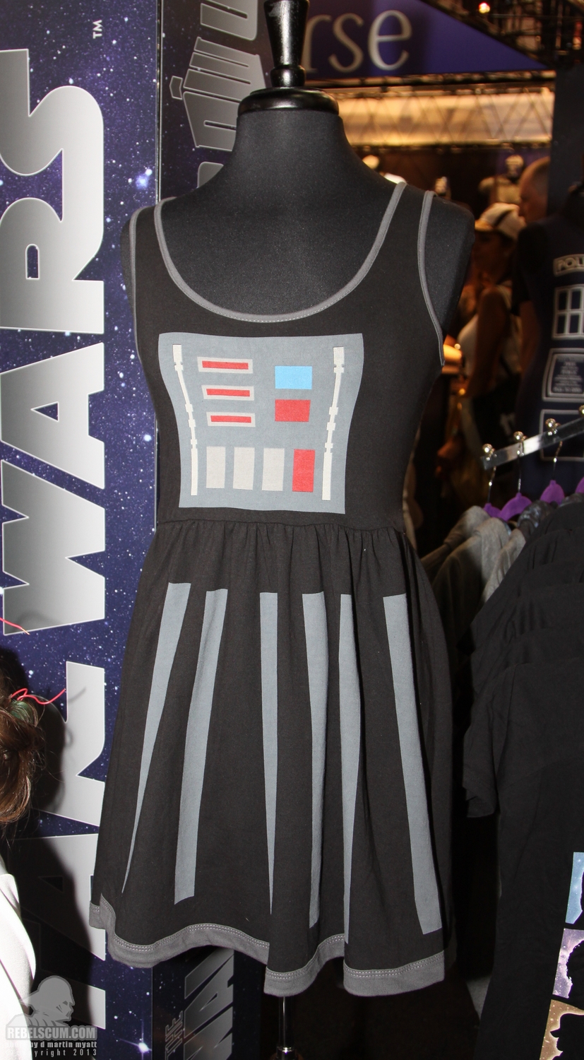 SDCC_2013_Star_Wars_Pavillion_Saturday-050.jpg