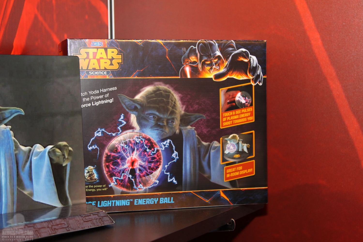 2013_International_Toy_Fair_Uncle_Milton_Star_Wars-17.jpg