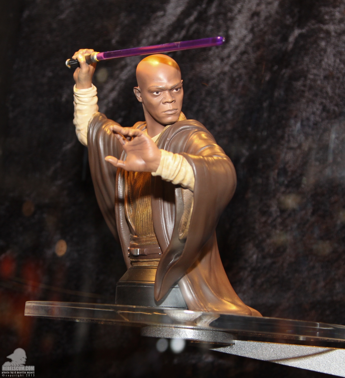 SDCC_2013_Gentle_Giant_Ltd_Star_Wars_Wed-030.jpg