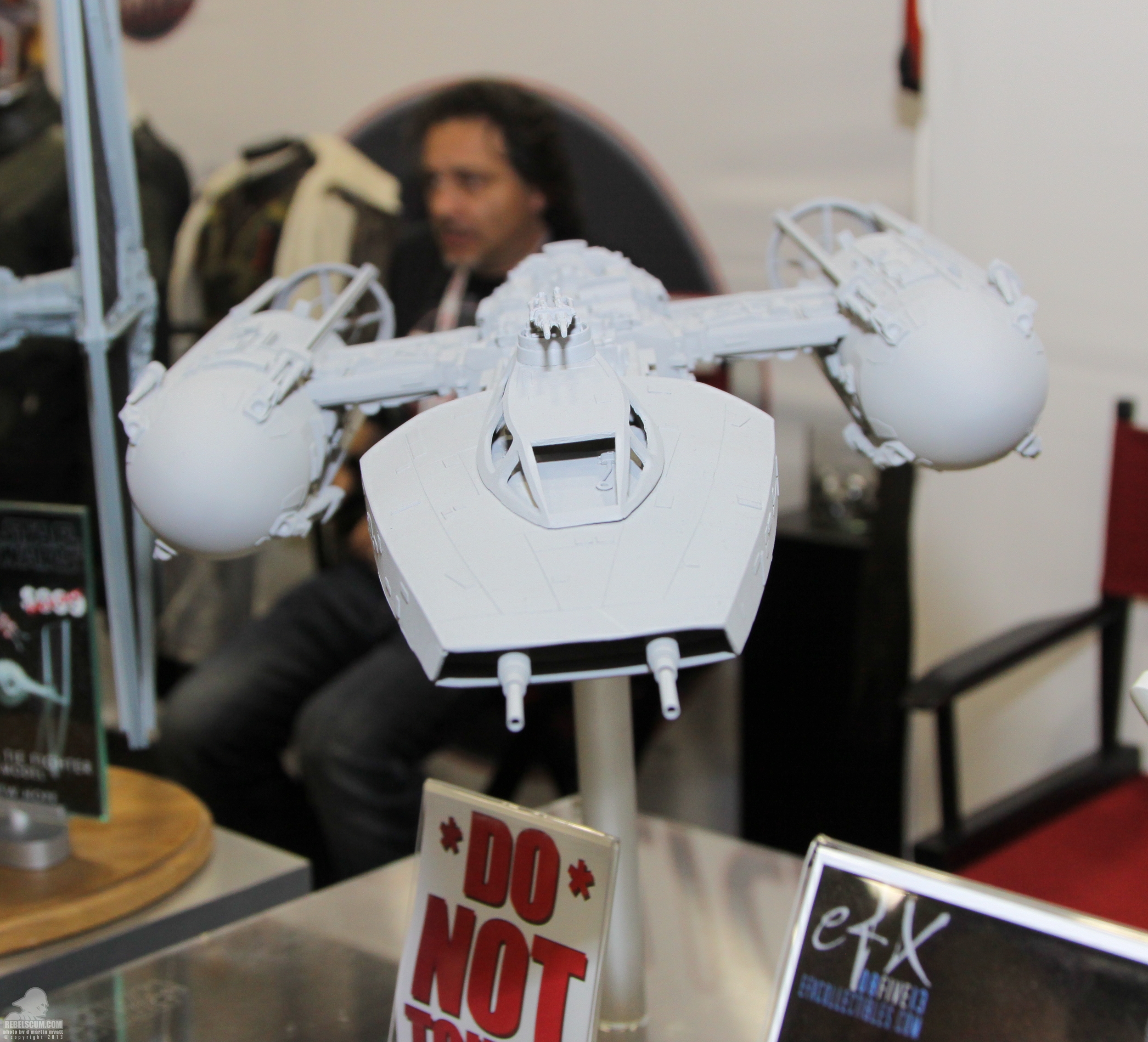 SDCC_2013_eFX_Collectibles_Saturday-001.jpg