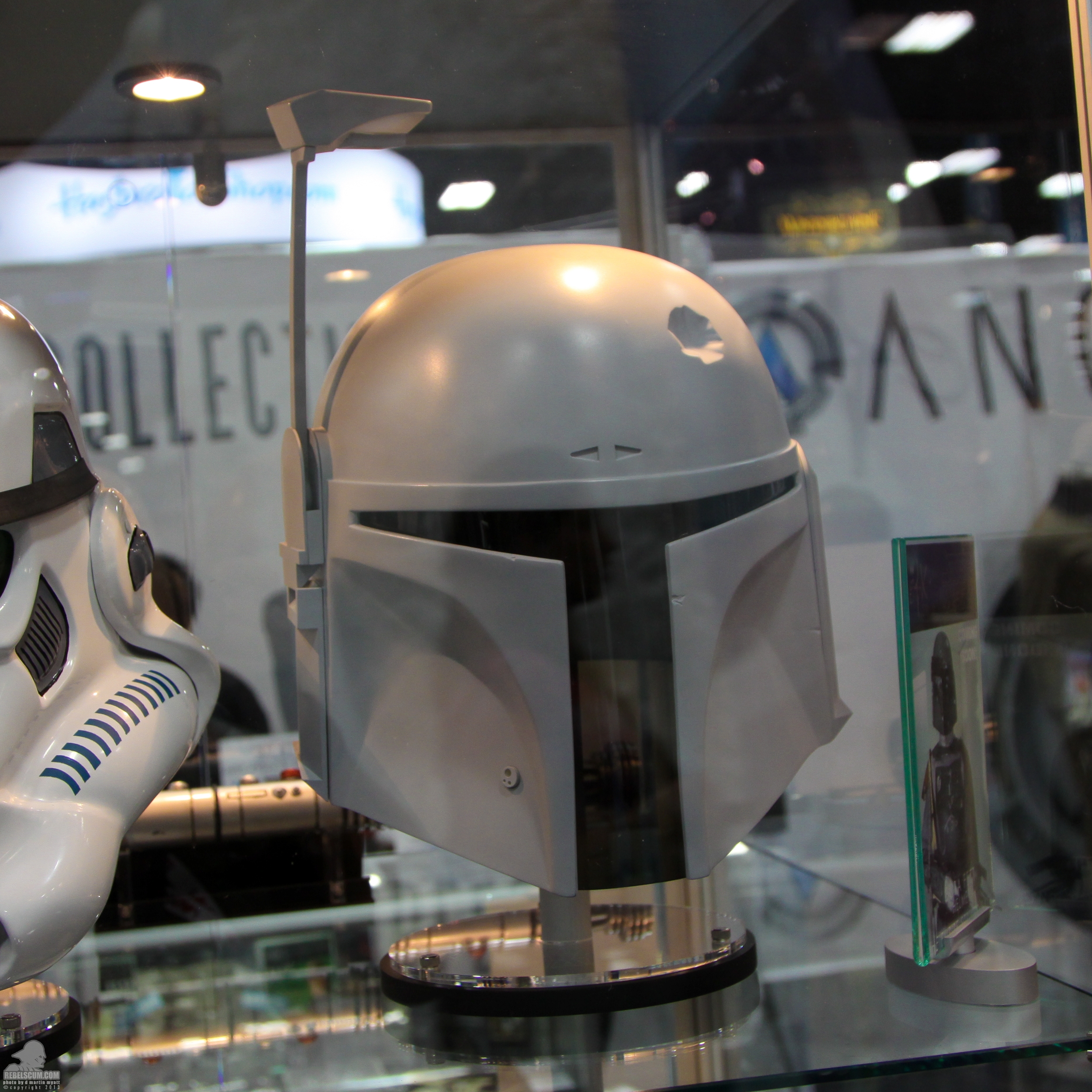 SDCC_2013_eFX_Collectibles_Saturday-029.jpg