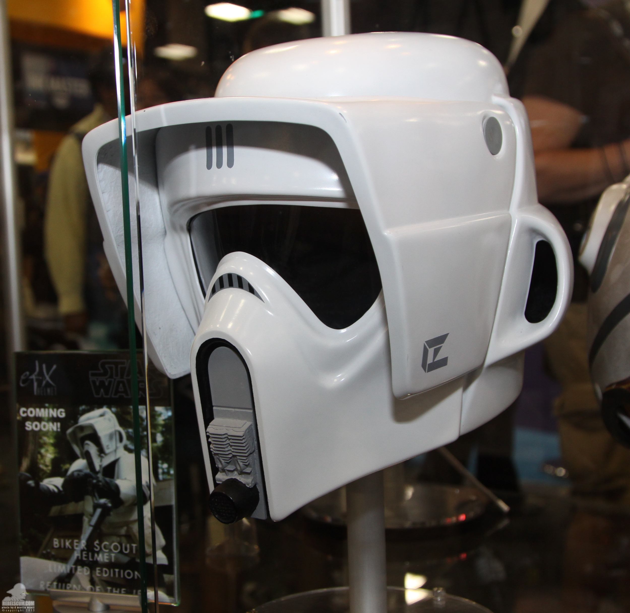 SDCC_2013_eFX_Collectibles_Saturday-041.jpg