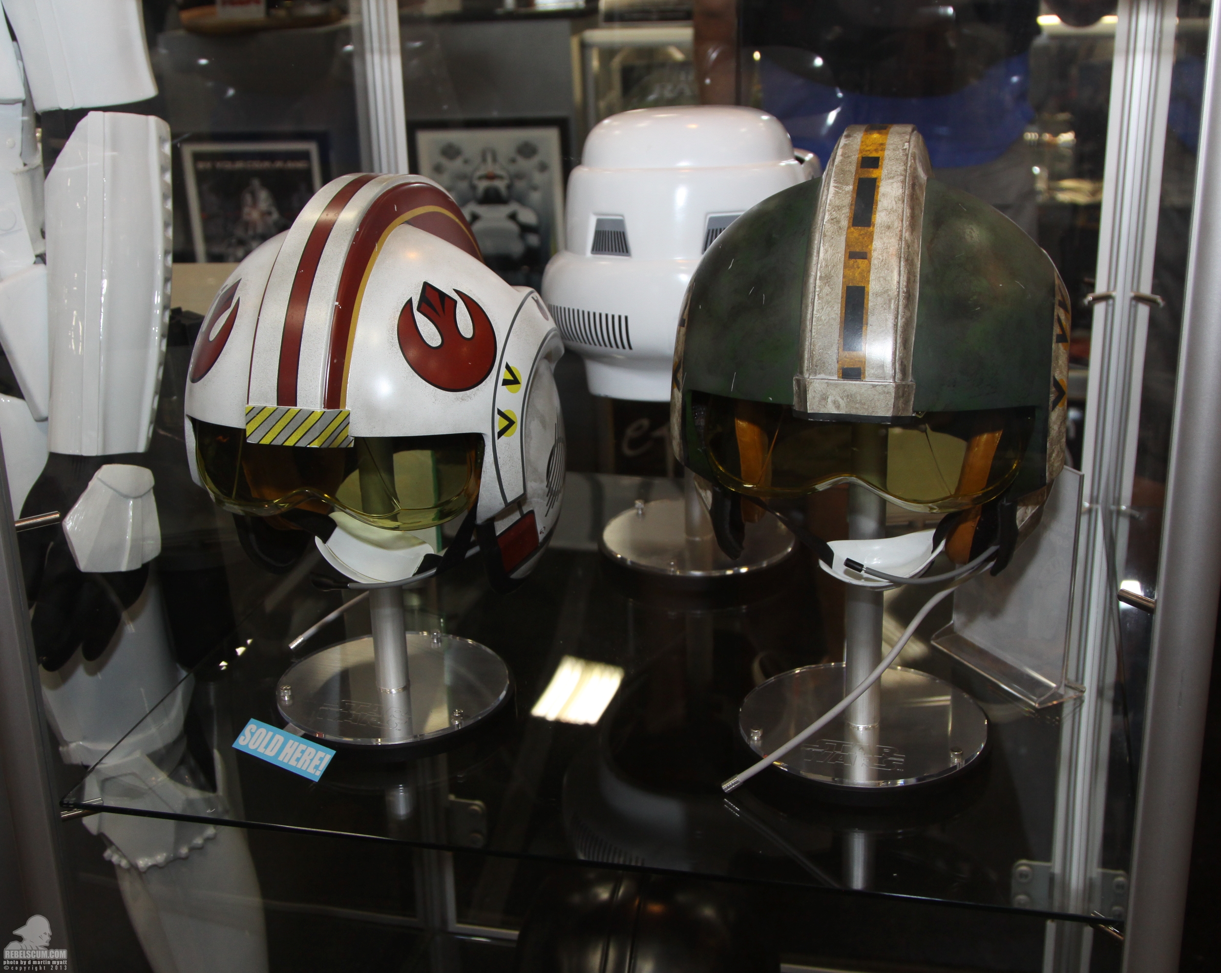 SDCC_2013_eFX_Collectibles_Saturday-044.jpg