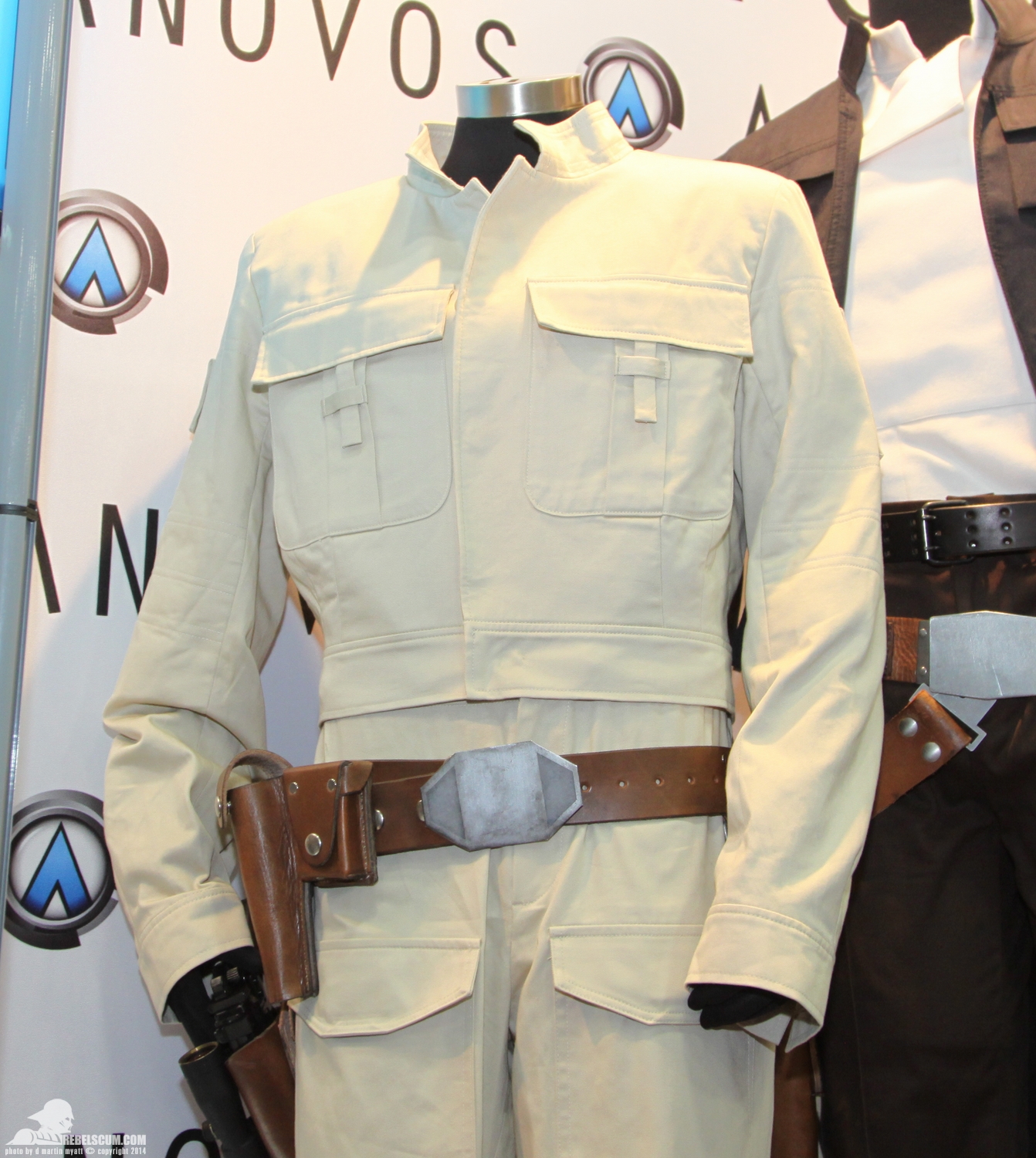 SDCC-2014-Anovos-Star-Wars-2-023.jpg