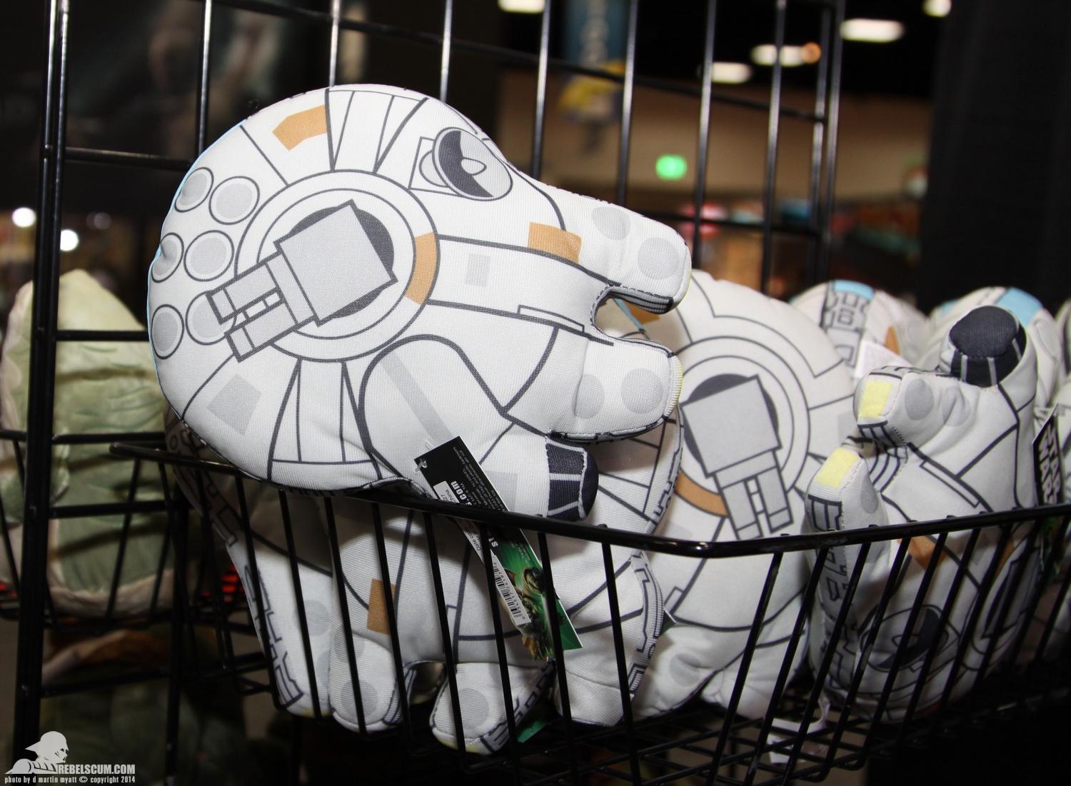 SDCC-2014-Comic-Images-Star-Wars-Pavilion-025.jpg