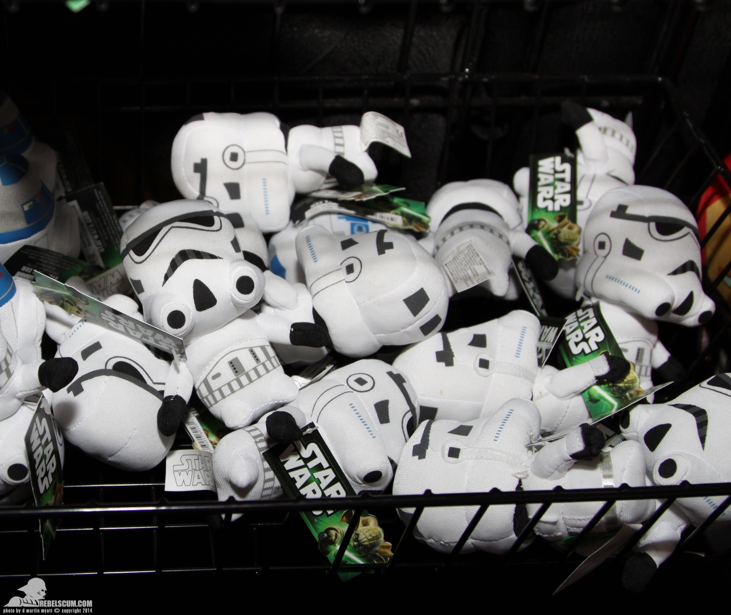 SDCC-2014-Comic-Images-Star-Wars-Pavilion-042.jpg