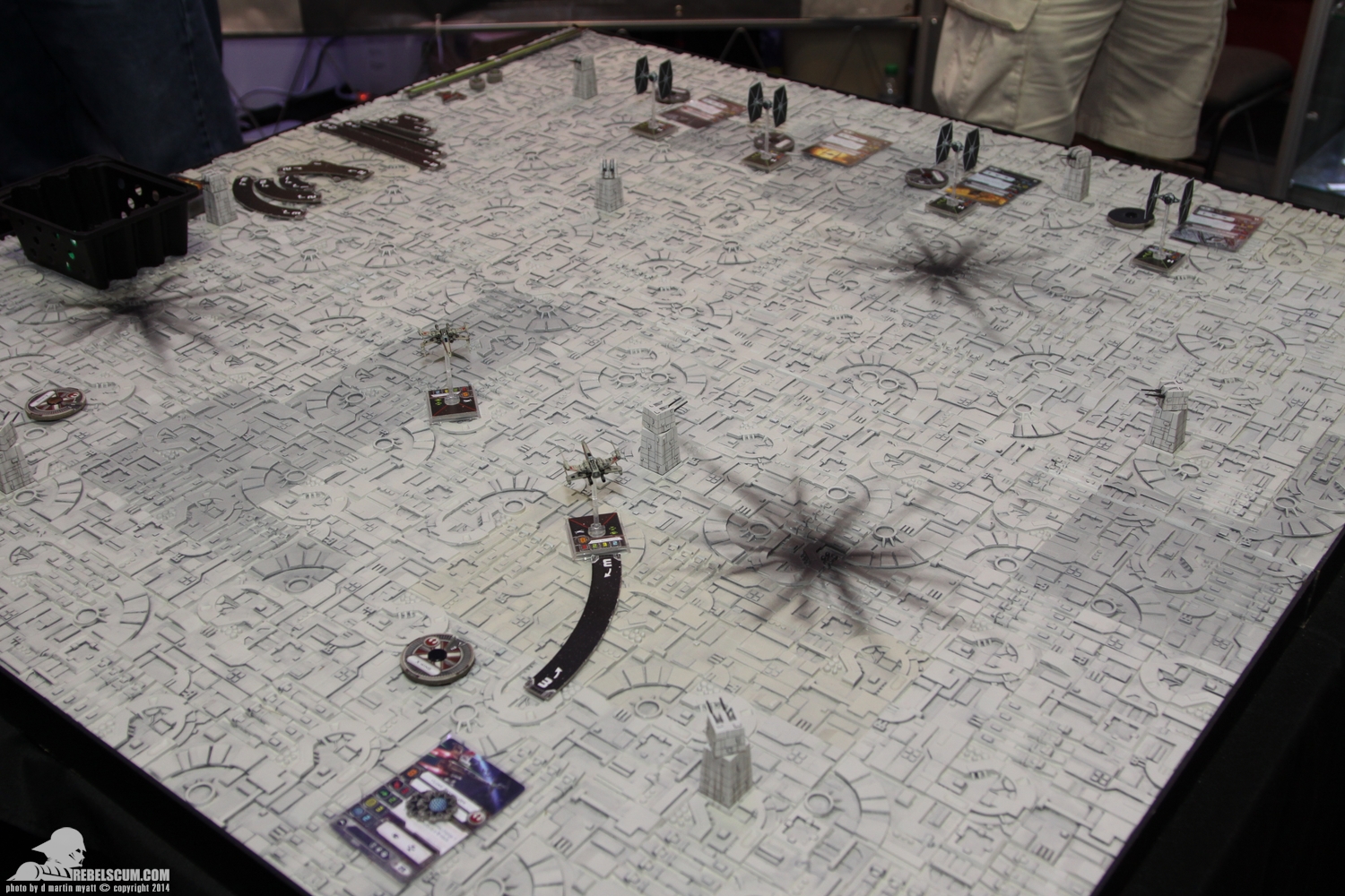 SDCC-2014-Fantasy-Flight-Games-Star-Wars-Pavilion-004.jpg