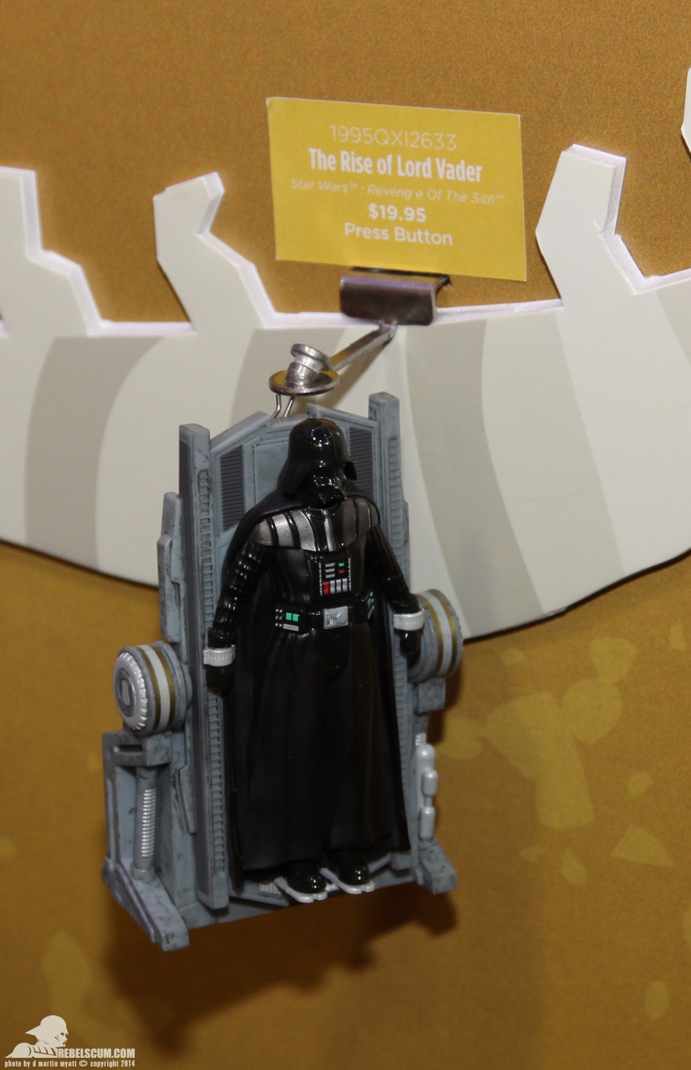 SDCC-2014-Hallmark-Star-Wars-Pavilion-013.jpg