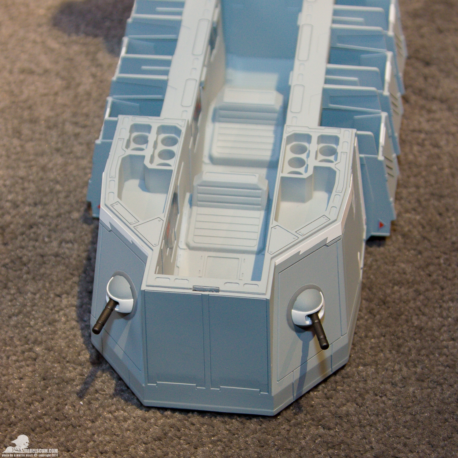 SDCC-2014-Hasbro-Star-Wars-Turn-Arounds-011.jpg