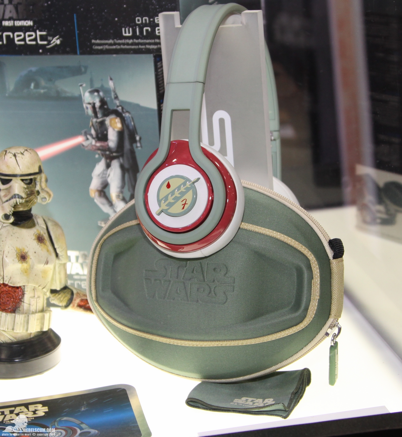 SDCC-2014-Turtle-Beach-Star-Wars-Pavilion-009.jpg