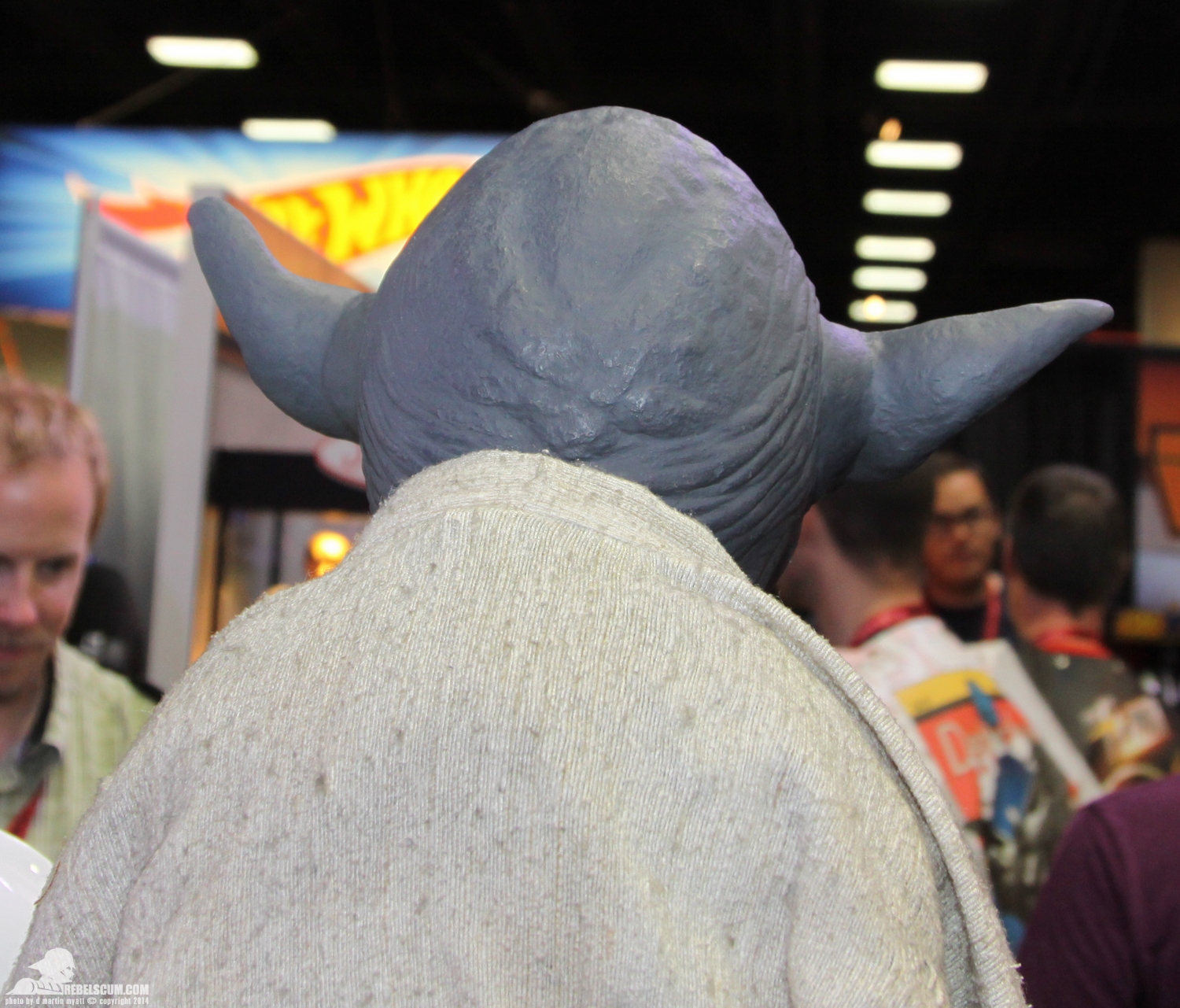 SDCC-2014-eFX-Collectibles-Star-Wars-Pavilion-011.jpg