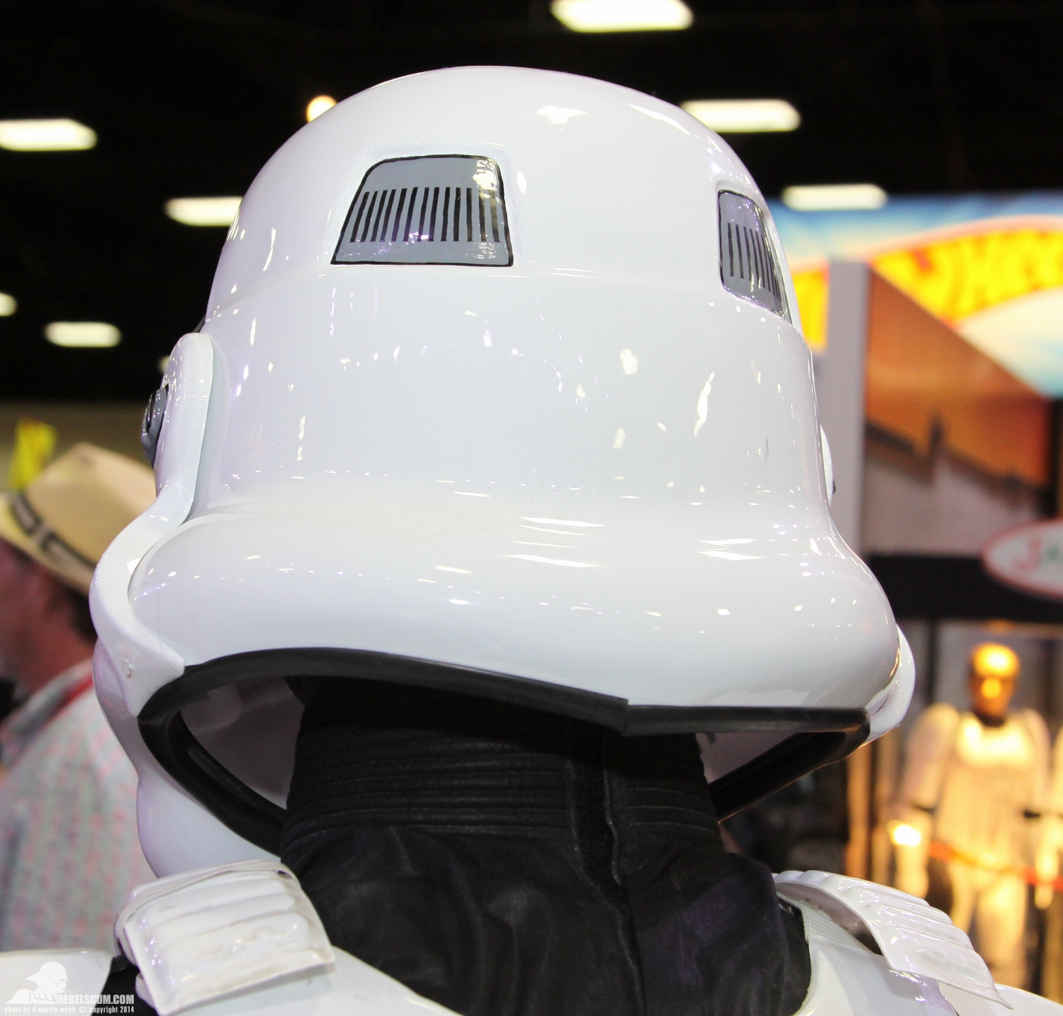 SDCC-2014-eFX-Collectibles-Star-Wars-Pavilion-022.jpg