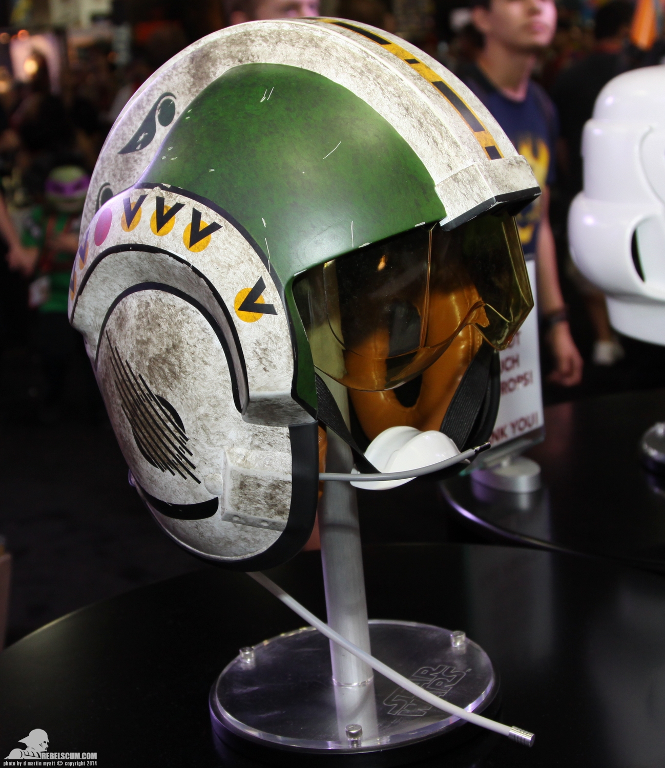 SDCC-2014-eFX-Collectibles-Star-Wars-Pavilion-036.jpg