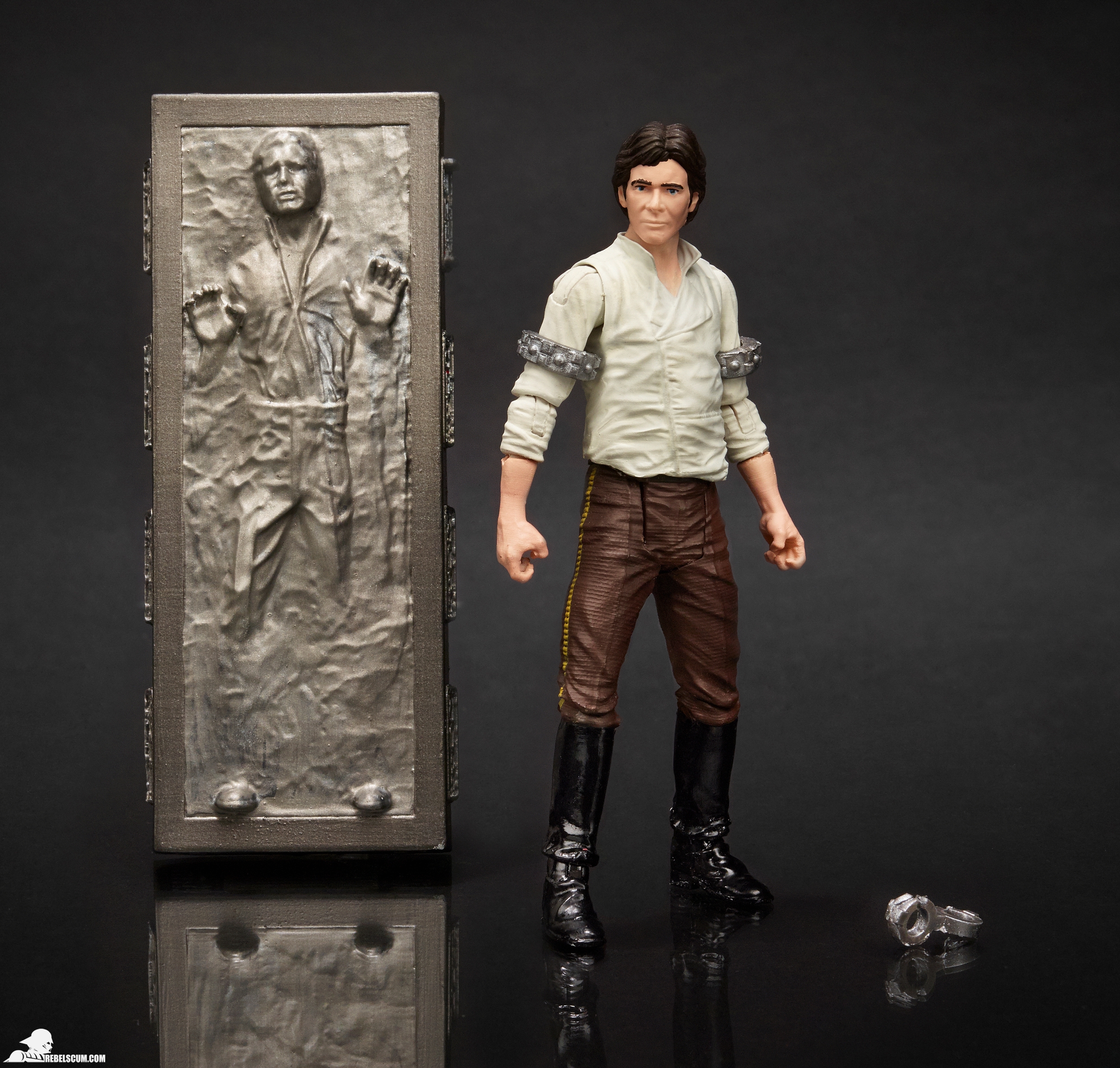 High-Resolution-Hasbro-Basic-B1758-Star-Wars-EPV-Han-Solo-Carbonite.jpg