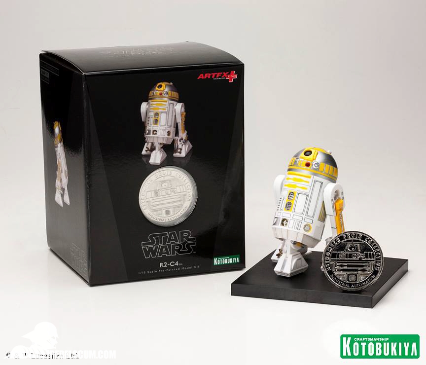 Kotobukiya-Barnes-Noble-Exclusive-R2-C4-ARTFX-Statue-009.jpg