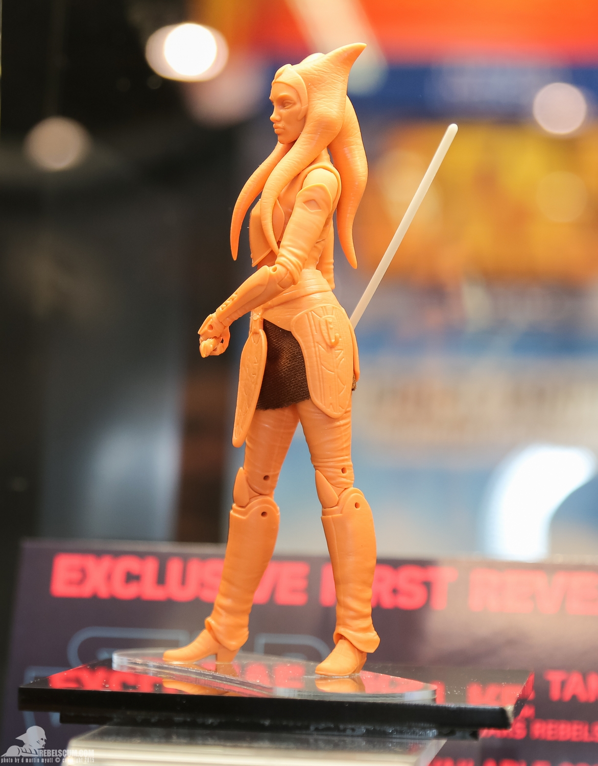 Celebration-Anaheim-2015-Hasbro-6-Inch-Ahsoka-Tano-003.jpg