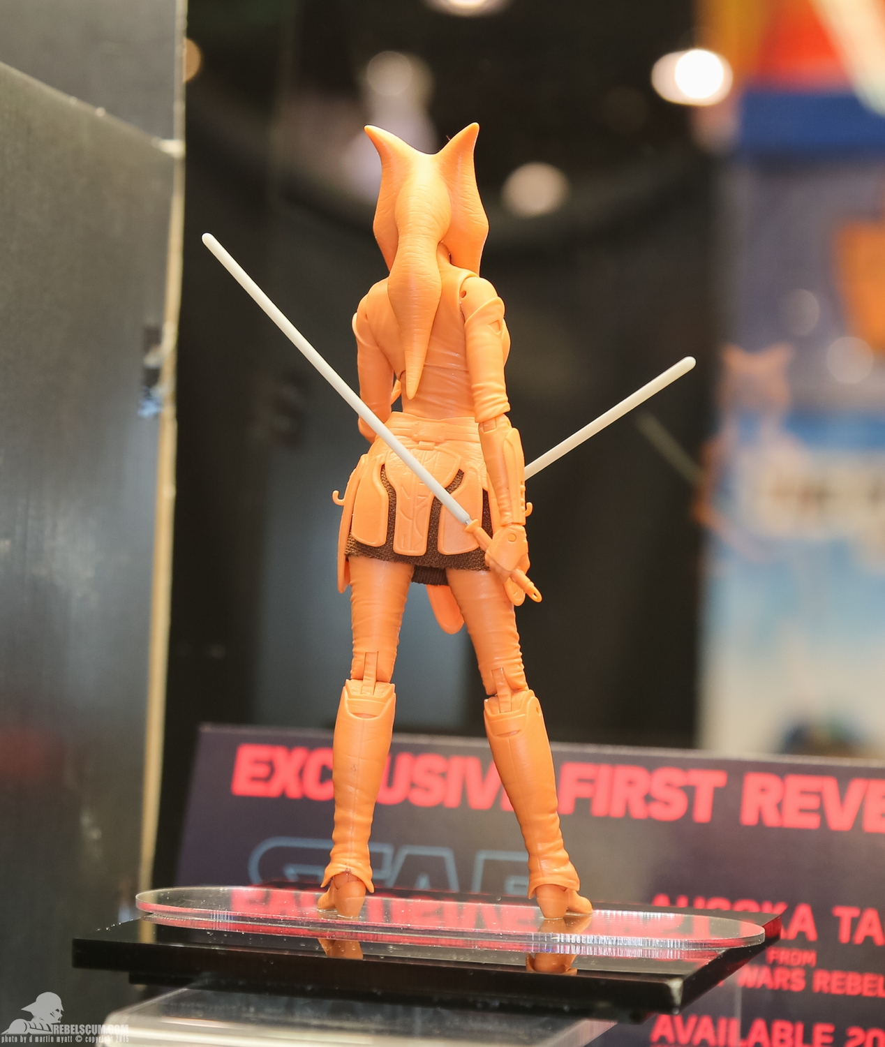 Celebration-Anaheim-2015-Hasbro-6-Inch-Ahsoka-Tano-005.jpg