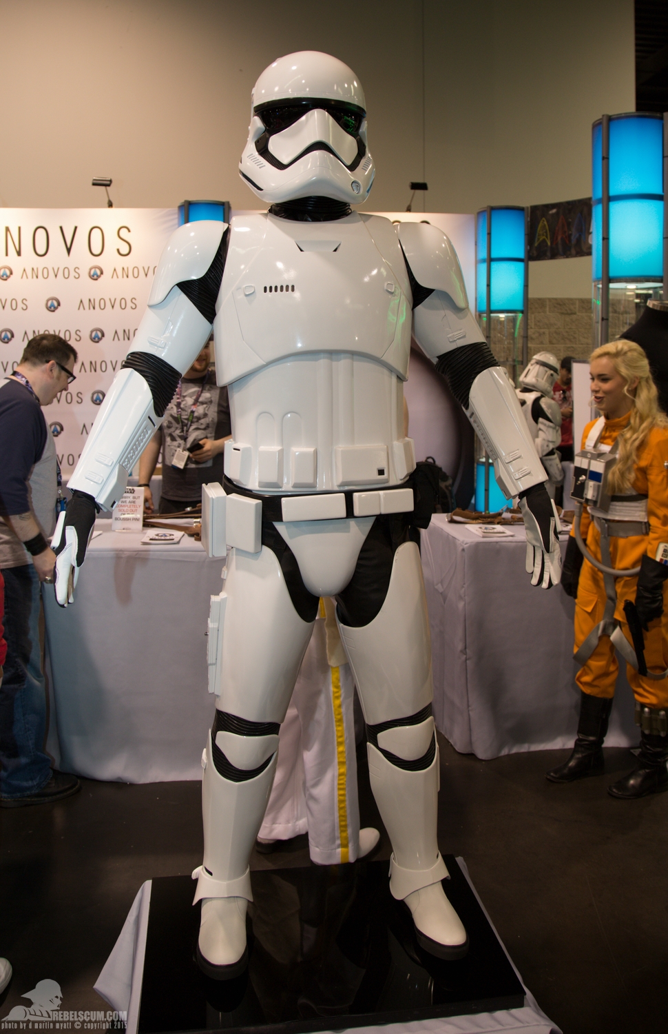 Star-Wars-Celebration-Anaheim-2015-ANOVOS-008.jpg