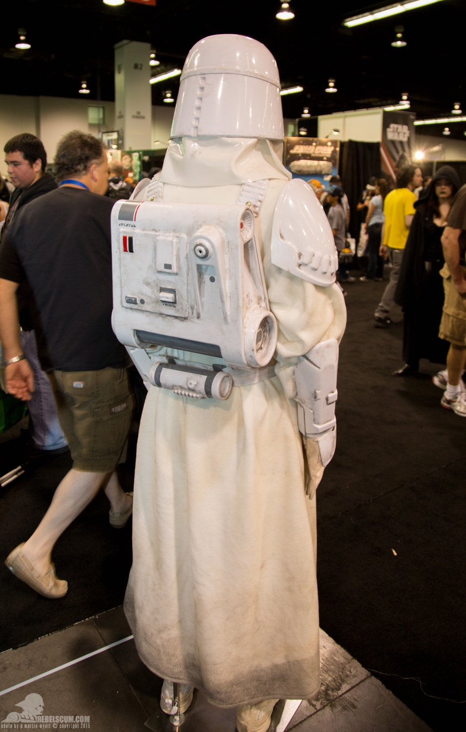 Star-Wars-Celebration-Anaheim-2015-ANOVOS-015.jpg