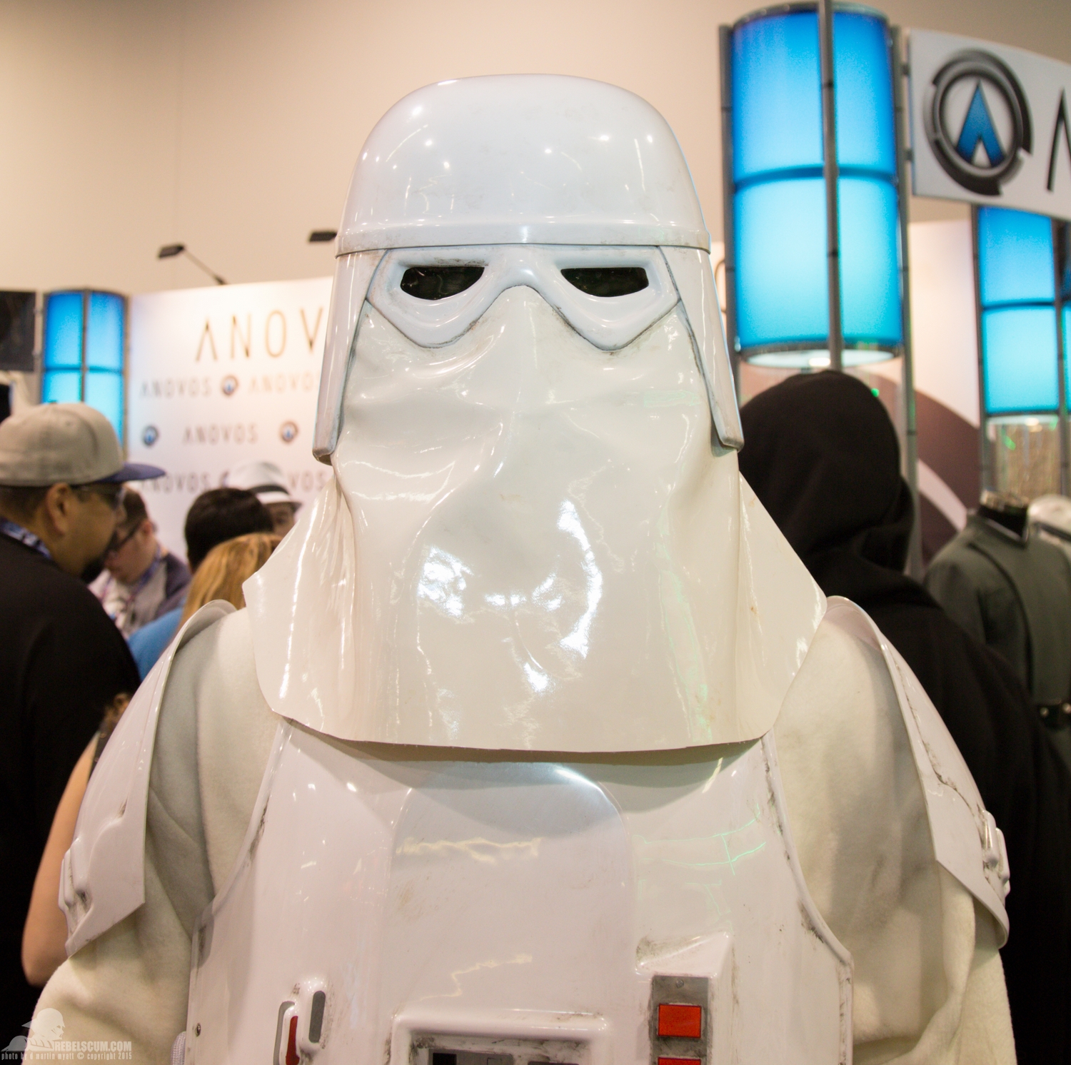 Star-Wars-Celebration-Anaheim-2015-ANOVOS-016.jpg