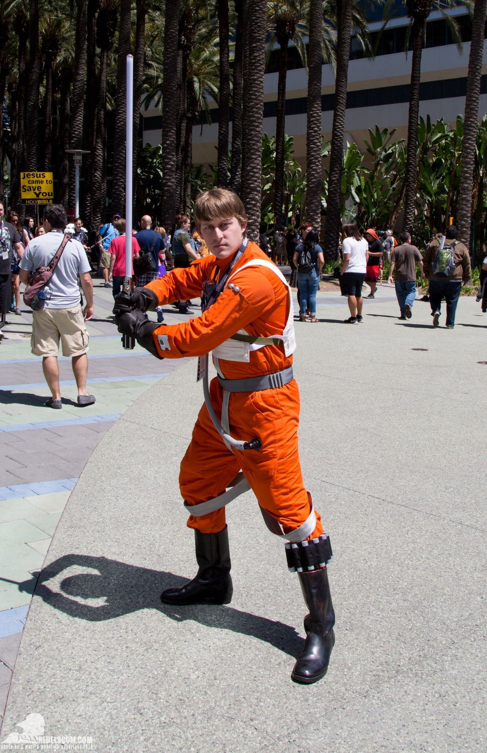 Star-Wars-Celebration-Anaheim-2015-Cosplay-costumes-007.jpg