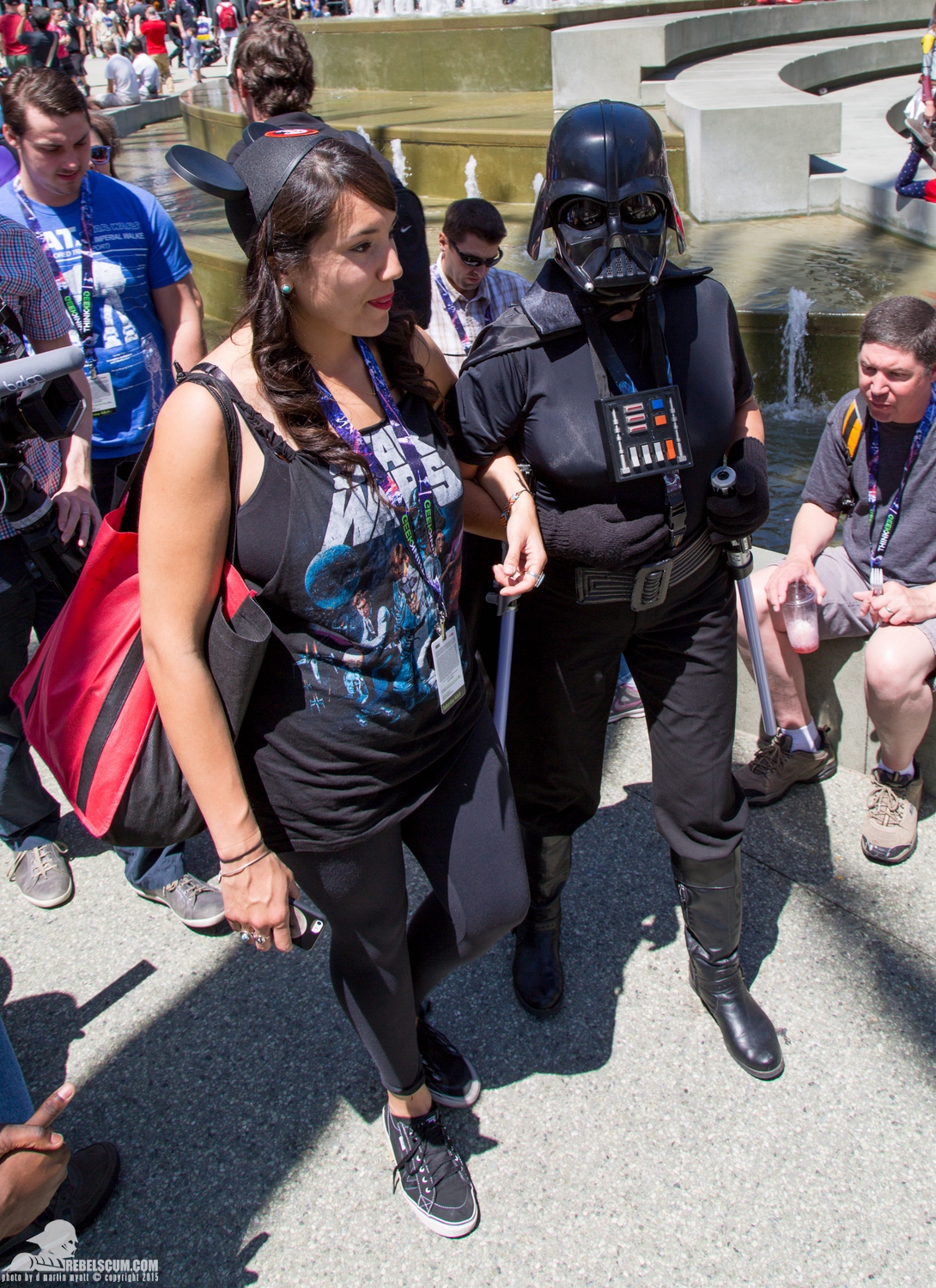 Star-Wars-Celebration-Anaheim-2015-Cosplay-costumes-015.jpg