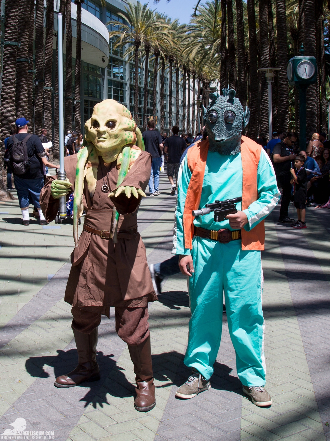 Star-Wars-Celebration-Anaheim-2015-Cosplay-costumes-021.jpg