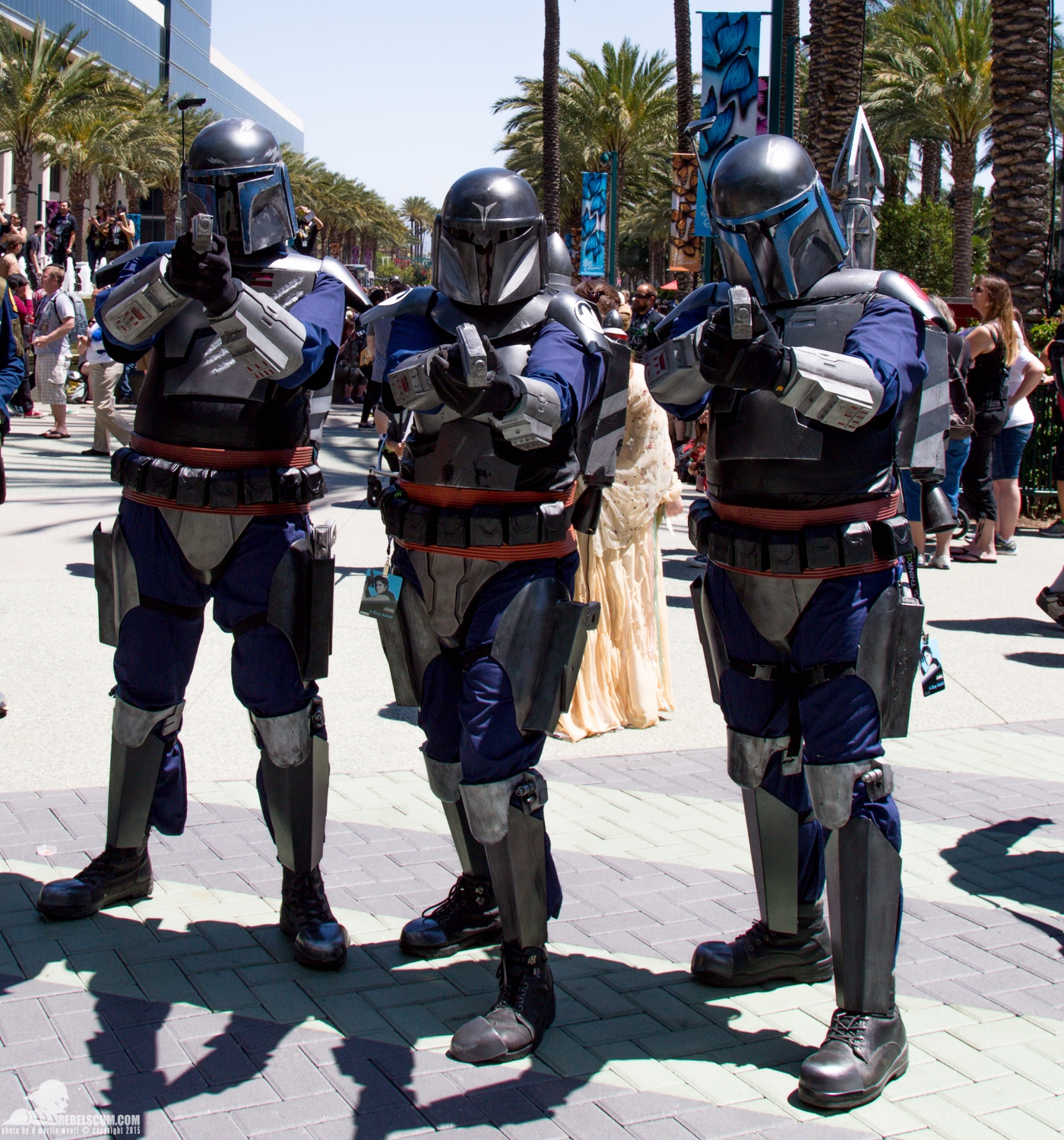 Star-Wars-Celebration-Anaheim-2015-Cosplay-costumes-042.jpg