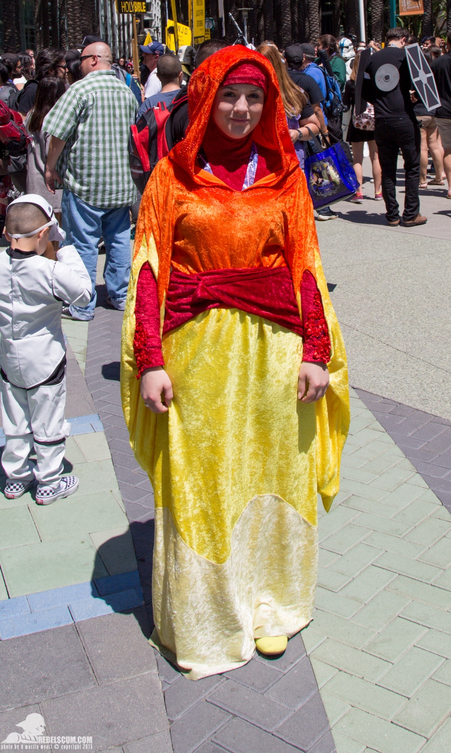 Star-Wars-Celebration-Anaheim-2015-Cosplay-costumes-044.jpg