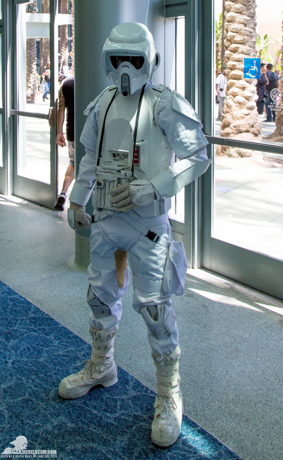 Star-Wars-Celebration-Anaheim-2015-Cosplay-costumes-053.jpg