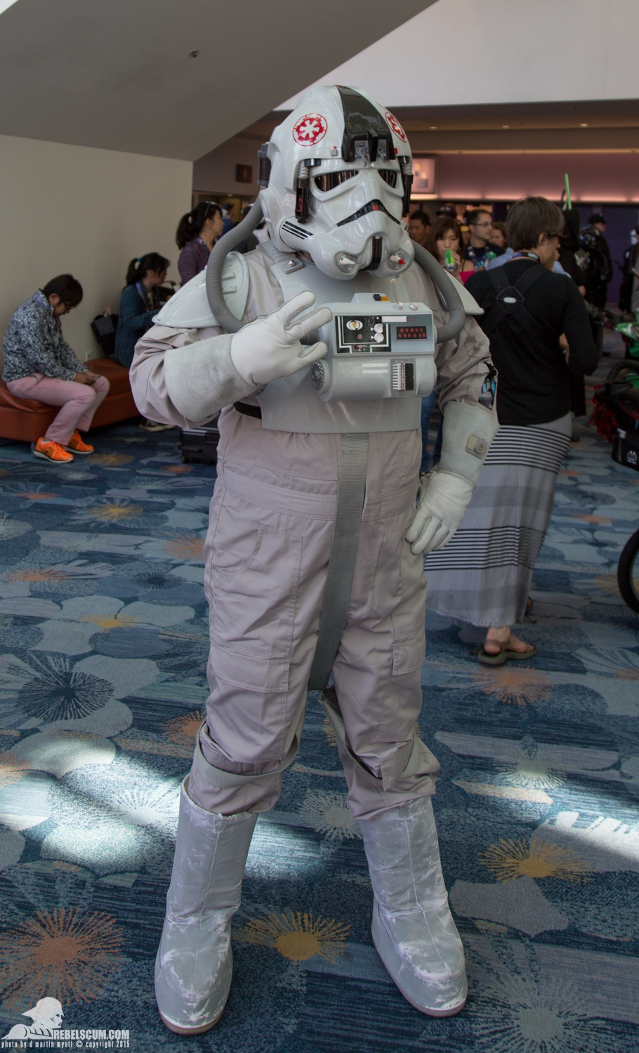 Star-Wars-Celebration-Anaheim-2015-Cosplay-costumes-054.jpg