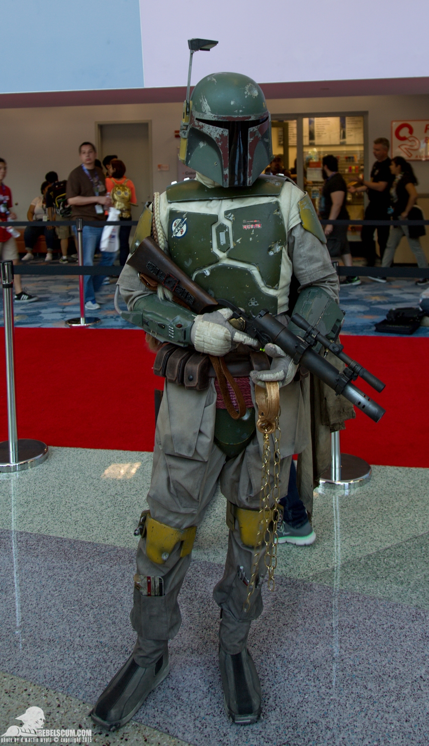 Star-Wars-Celebration-Anaheim-2015-Cosplay-costumes-062.jpg